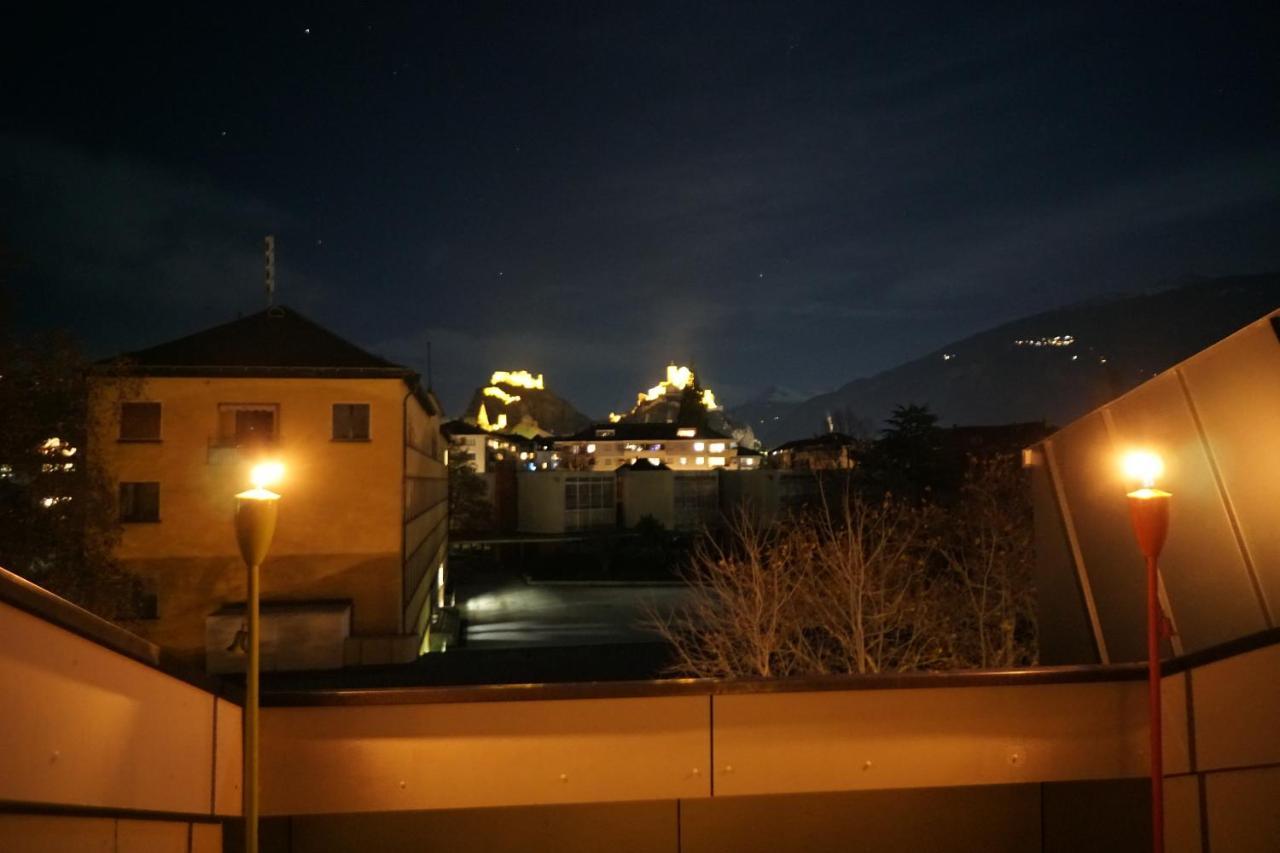 L'Echappee -B&B- シオン エクステリア 写真